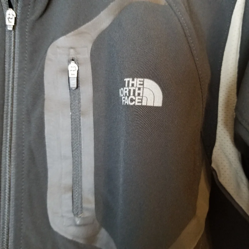 The North Face Apex Flight Series Performance Zip Front Running Jacket